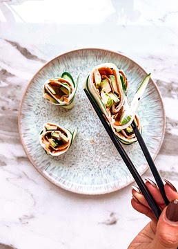 CUCUMBER ROLLS