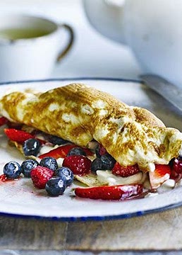 Berry omelette